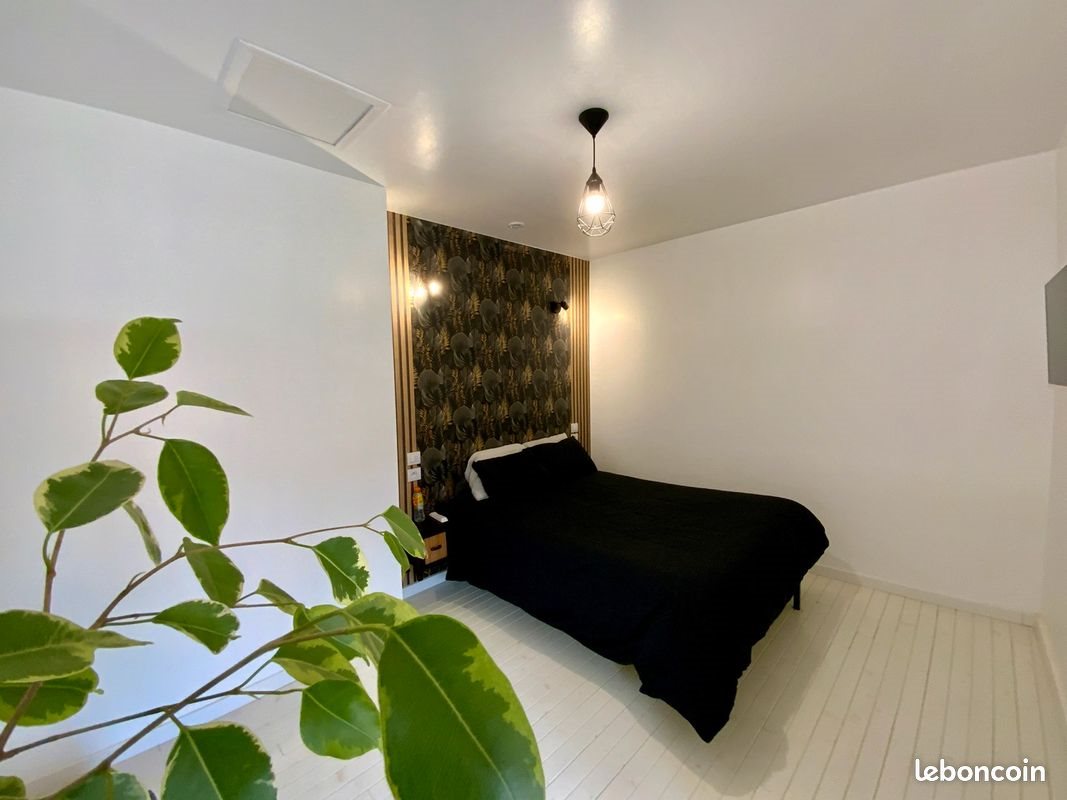 Maison à louer, 100m², Nieul-le-Virouil