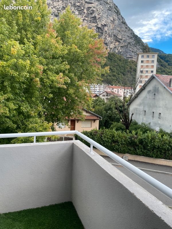 Appartement à louer, 67m², Saint-Martin-le-Vinoux
