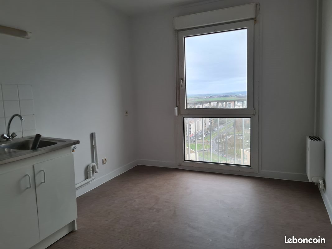 Appartement à louer, 97m², Reims