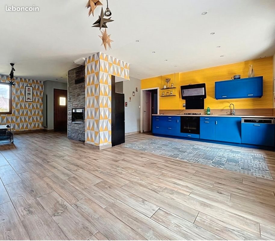 Maison à vendre, 100m², La Bazouge-du-Désert