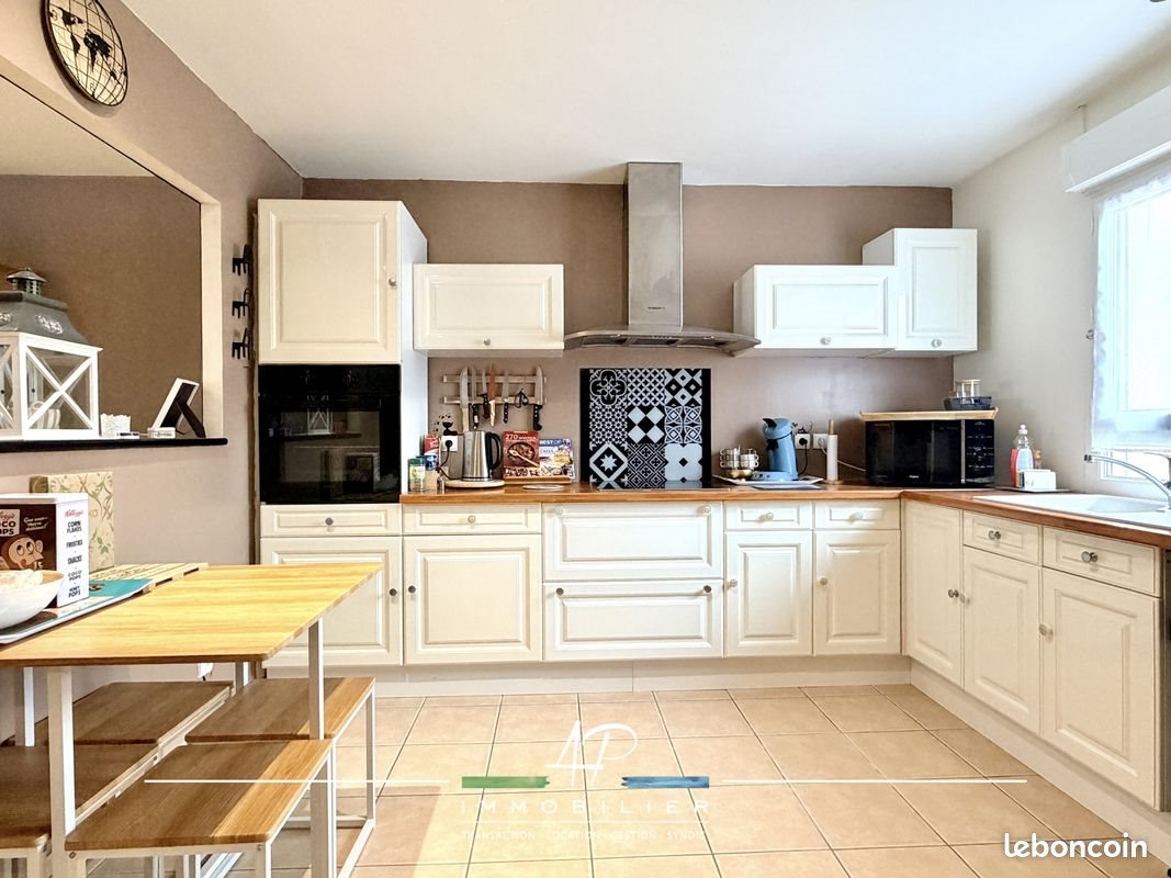 Appartement à vendre, 93m², Saint-Julien