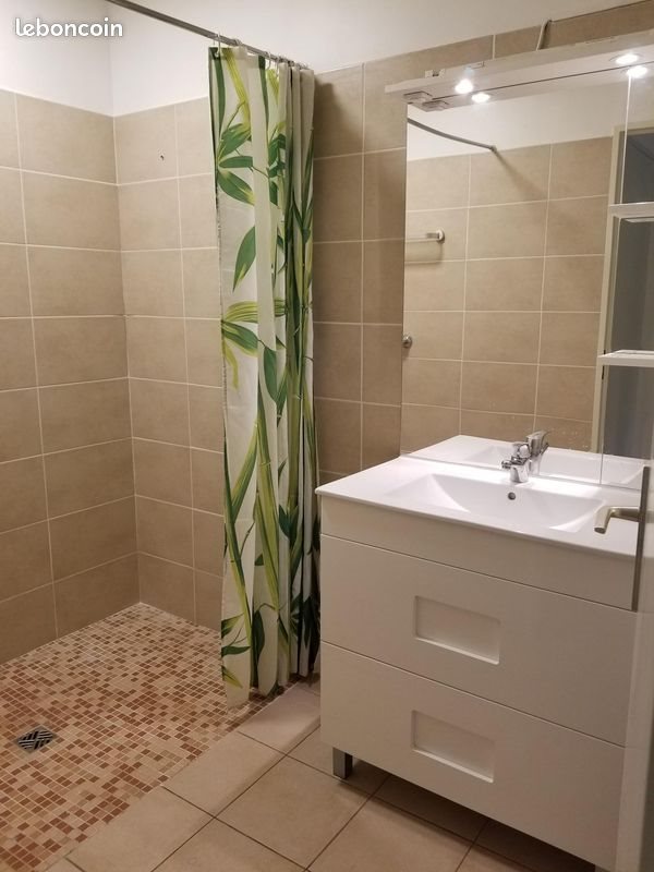 Appartement à louer, 40m², Oraison