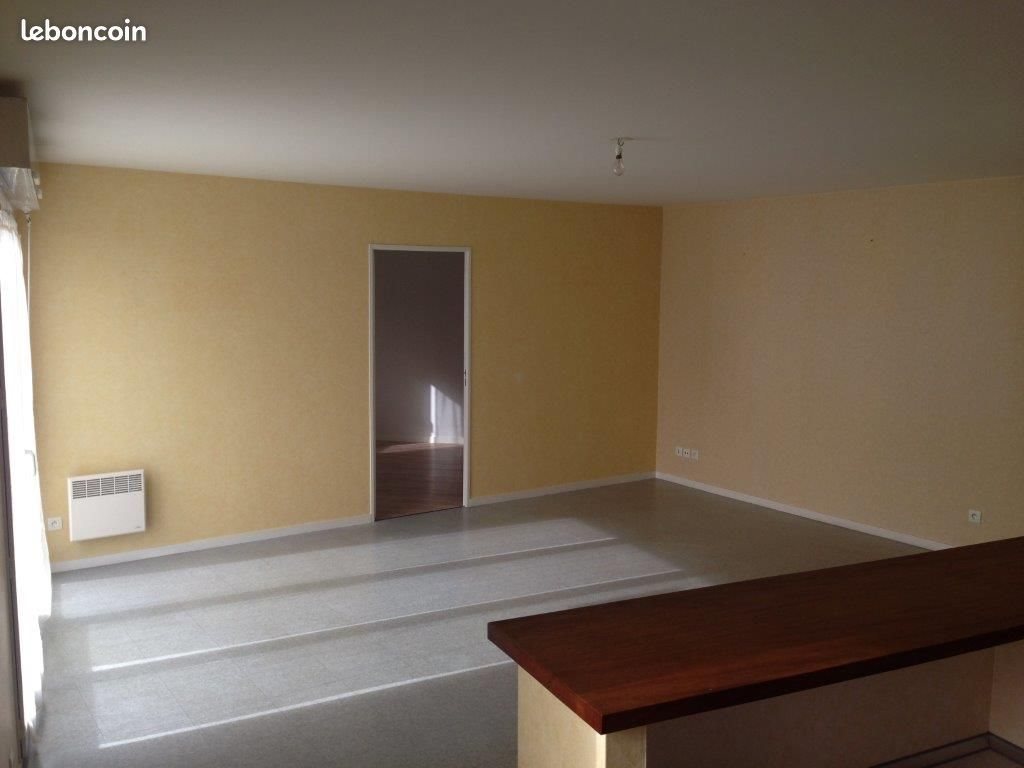 Appartement à louer, 54m², Janzé