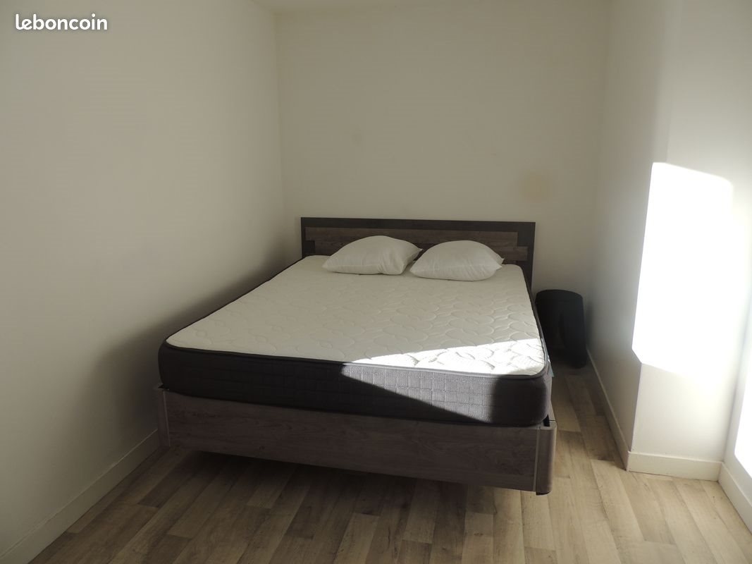 Appartement à louer, 62m², Plouvien