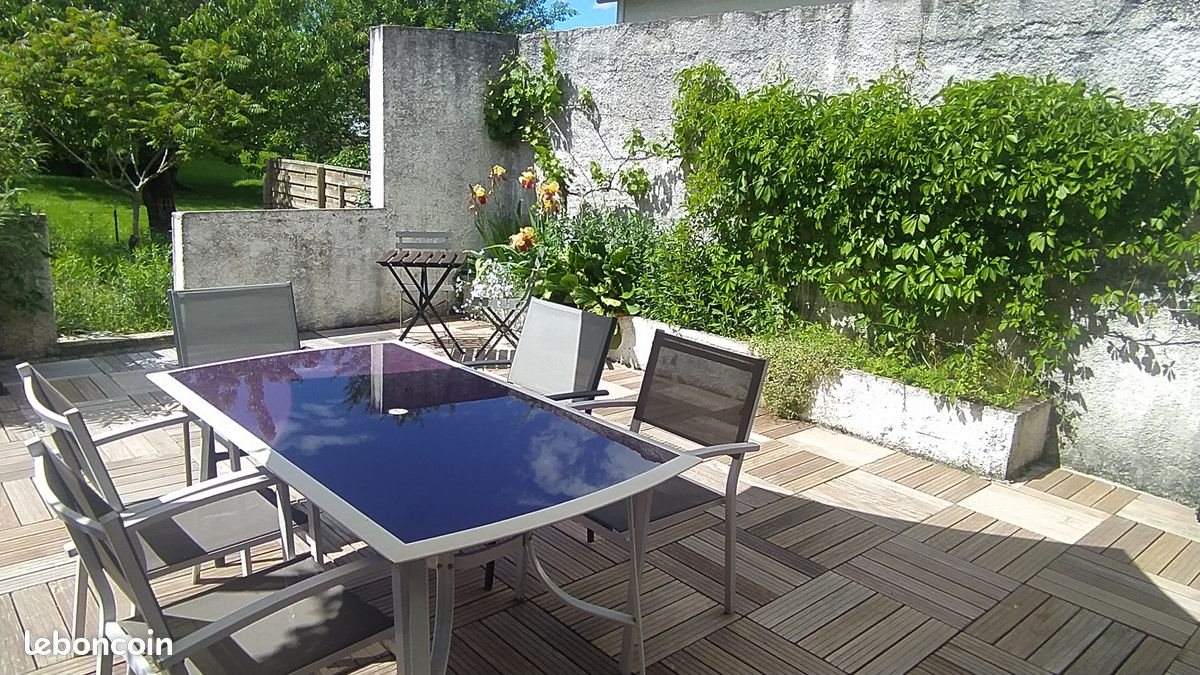 Maison à louer, 110m², Amancy