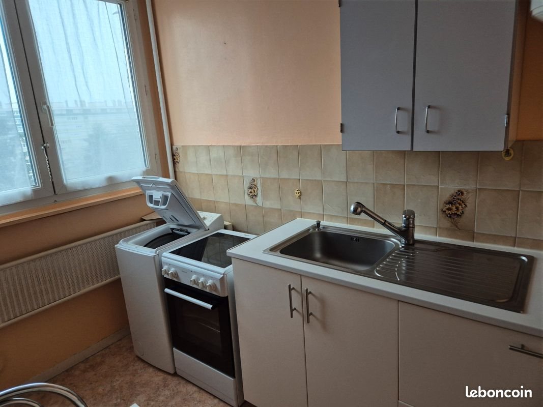 Appartement à louer, 44m², Saint-Etienne
