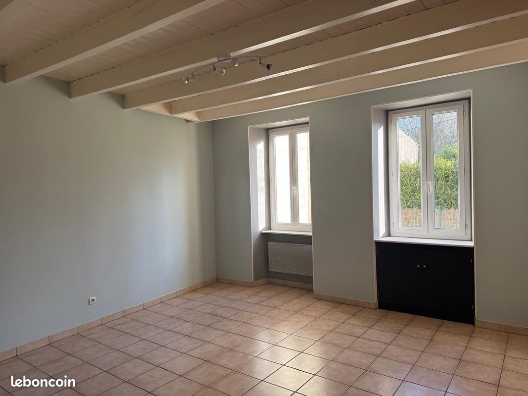 Maison à louer, 80m², Pons