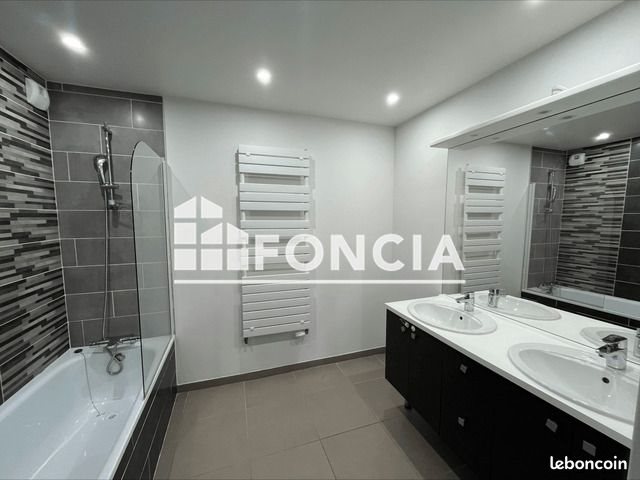 Appartement à louer, 85m², Chambéry