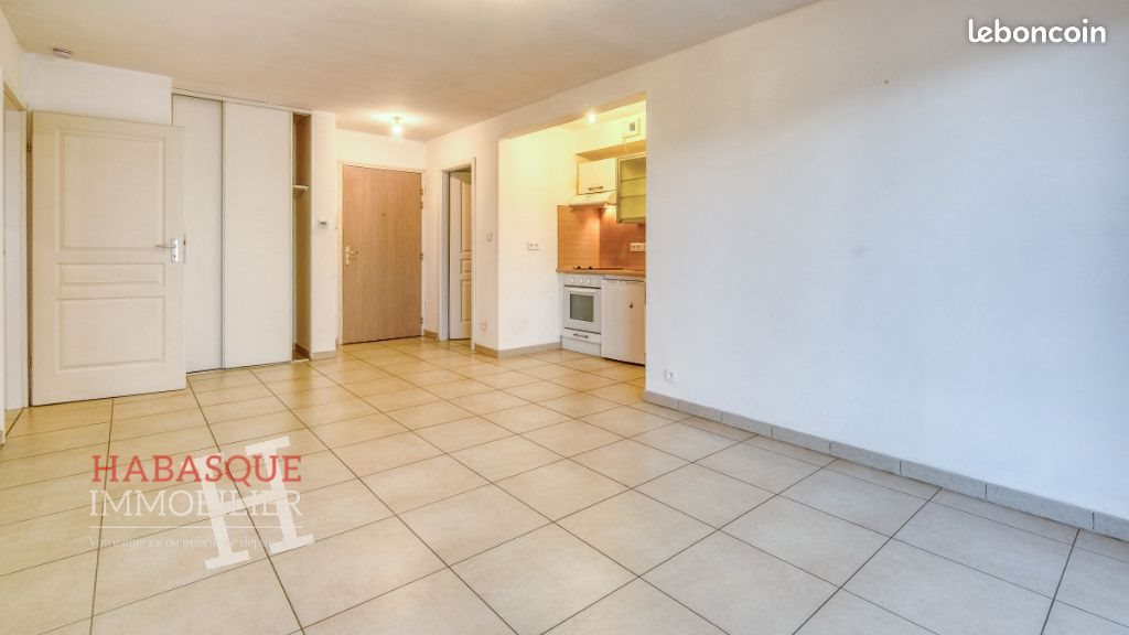 Appartement à louer, 44m², Landerneau