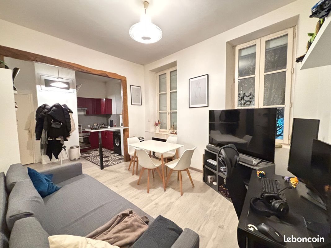 Appartement à louer, 36m², Reims