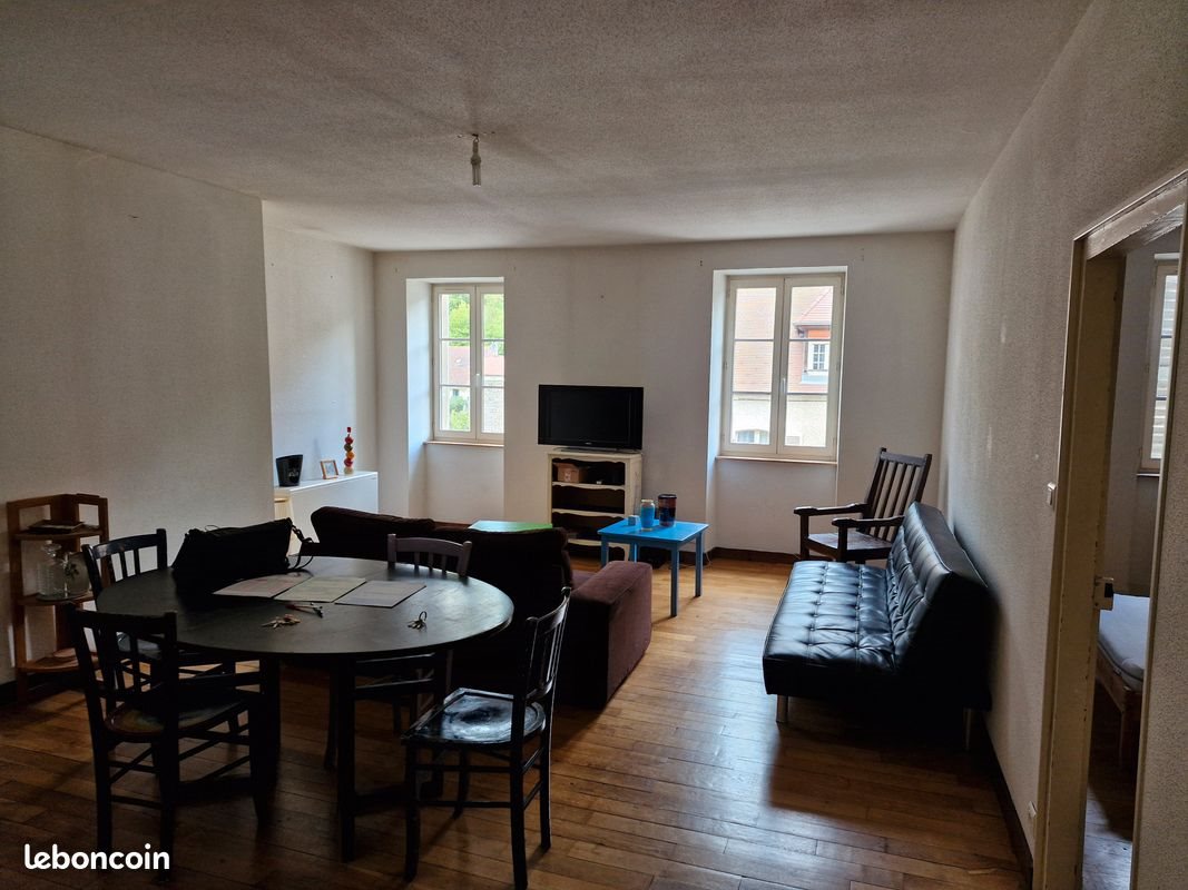 Appartement à louer, 65m², Salins-les-Bains