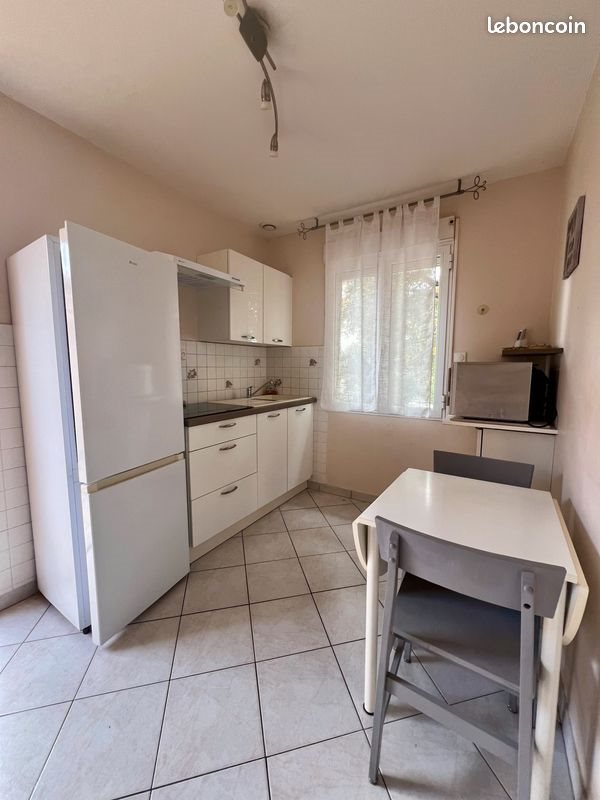 Appartement à louer, 30m², Donzère