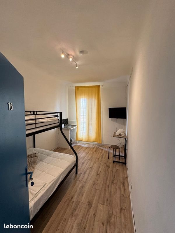Appartement à louer, 20m², Marseille 1er