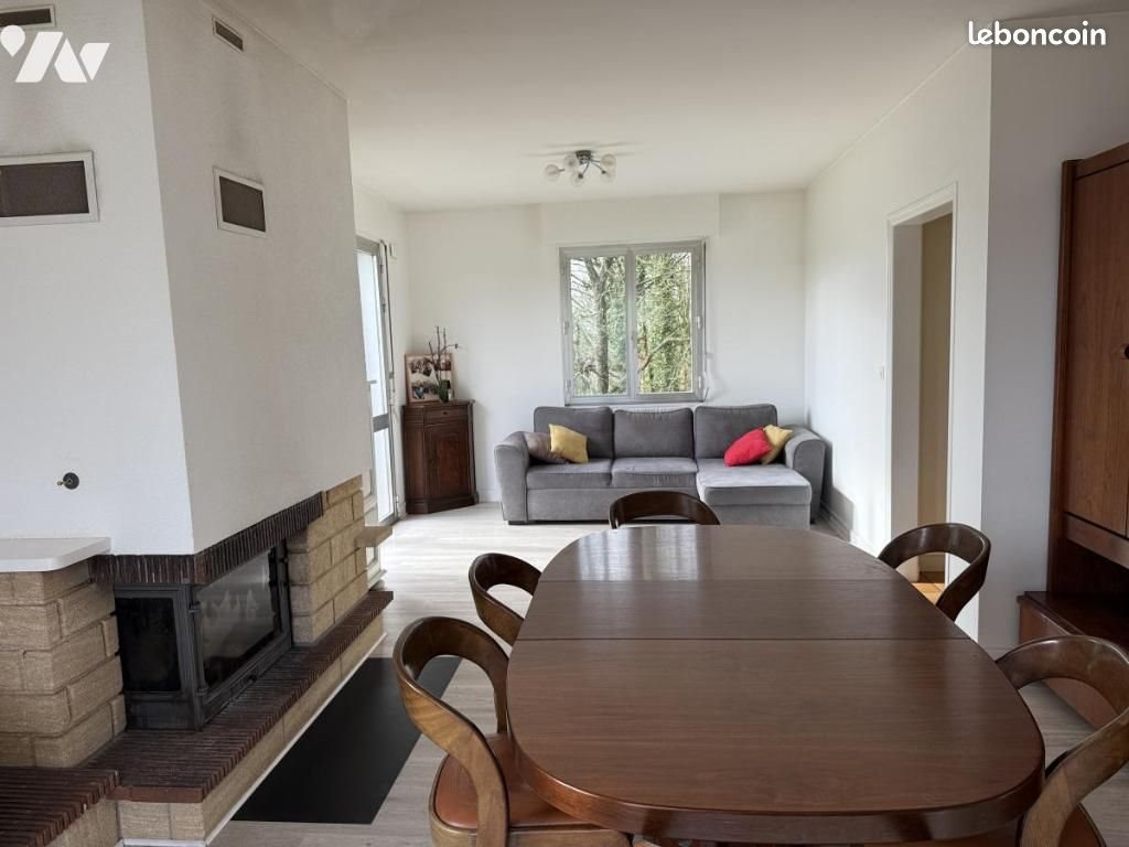 Maison à vendre, 131m², Saint-Gilles-du-Mené