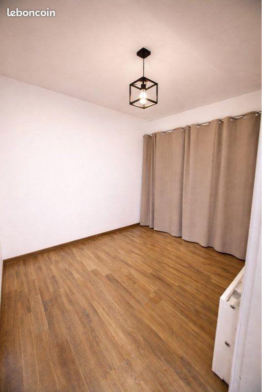 Appartement à louer, 40m², Privas