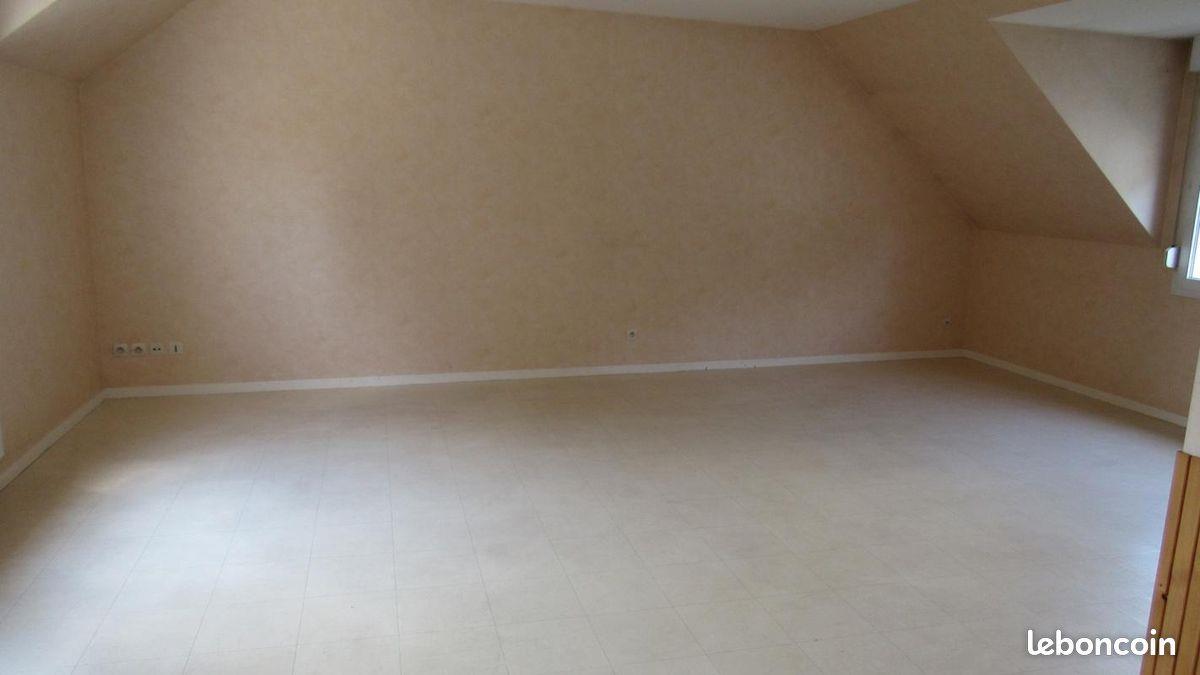 Appartement à louer, 57m², Sées