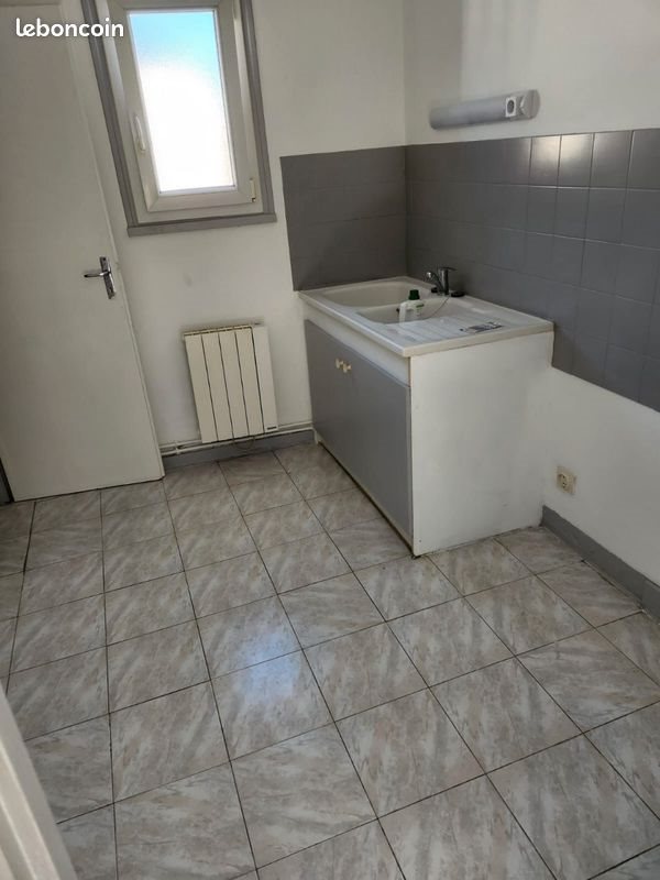 Appartement à louer, 30m², Jarnac
