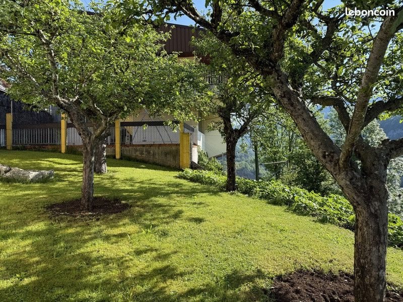 Maison à vendre, 212m², Avignon-lès-Saint-Claude