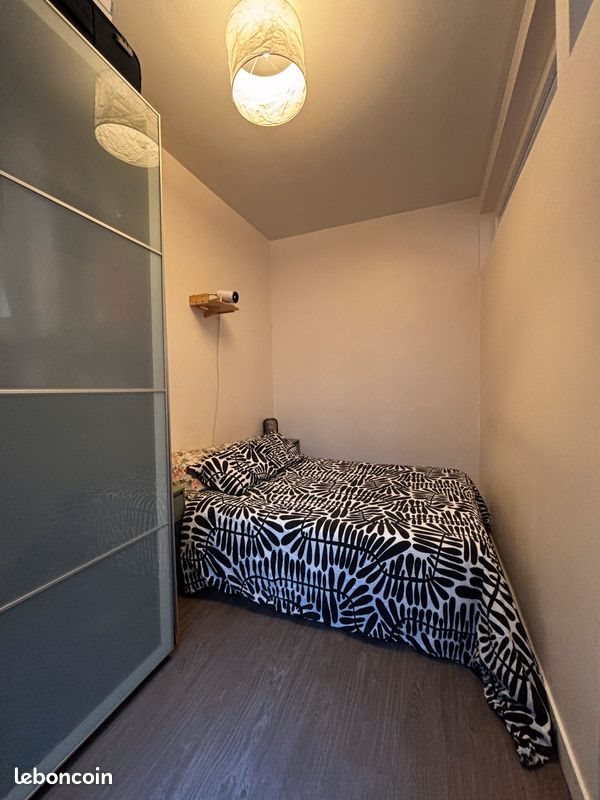 Appartement à louer, 32m², Paris 18ème