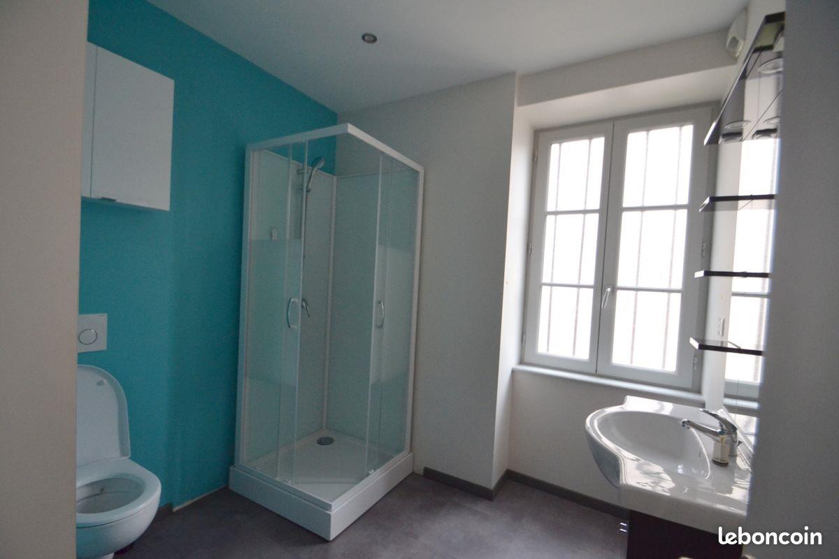 Appartement à louer, 57m², Randan