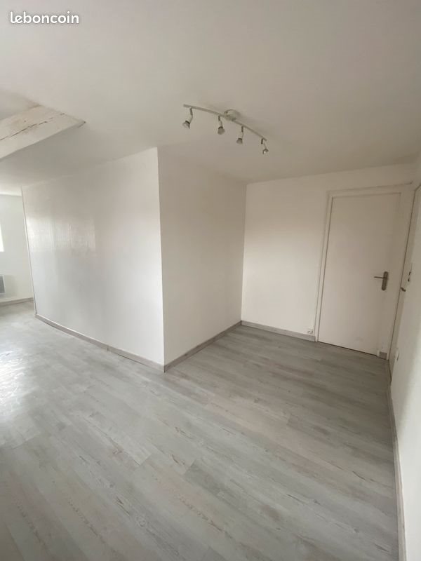 Appartement à louer, 39m², Beuvry