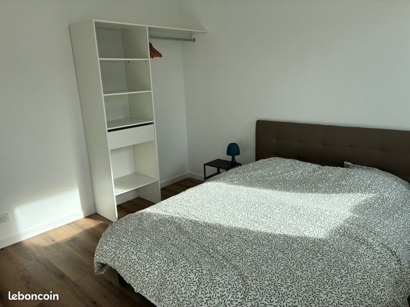 Appartement à louer, 90m², Frontenay-Rohan-Rohan