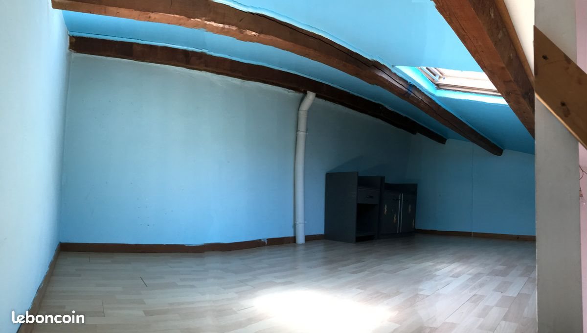 Appartement à louer, 47m², Eyguières