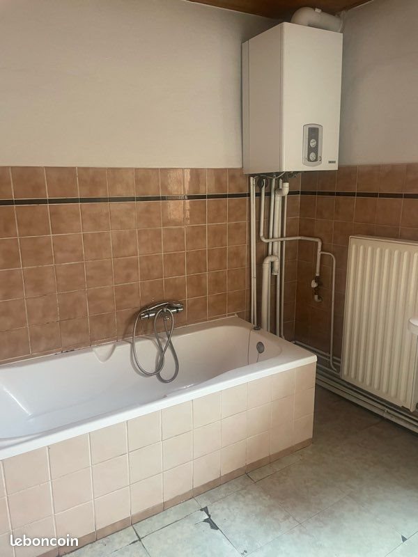 Appartement à louer, 65m², Hombourg-Haut