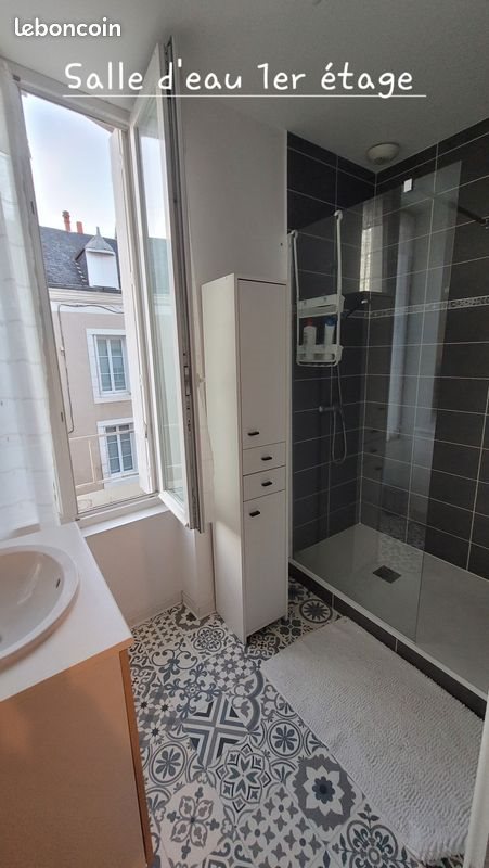 Maison à louer, 150m², Neuville-de-Poitou