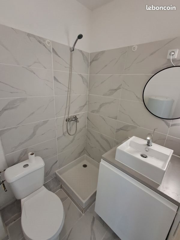 Appartement à louer, 23m², Nîmes