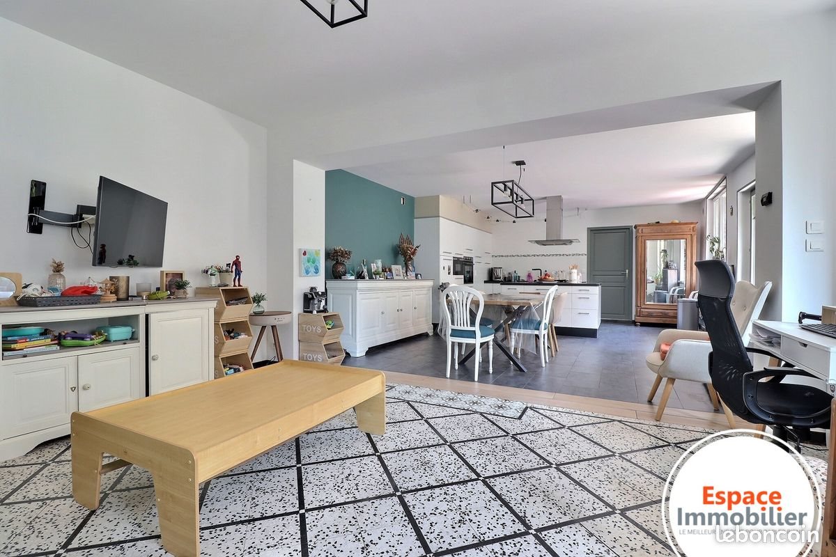Maison à vendre, 211m², Haspres