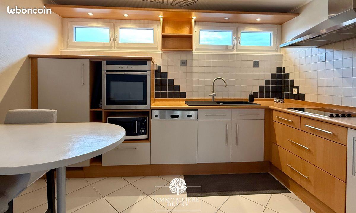 Appartement à louer, 90m², Strasbourg