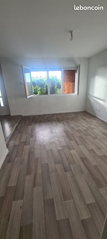 Maison à louer, 55m², Cranves-Sales