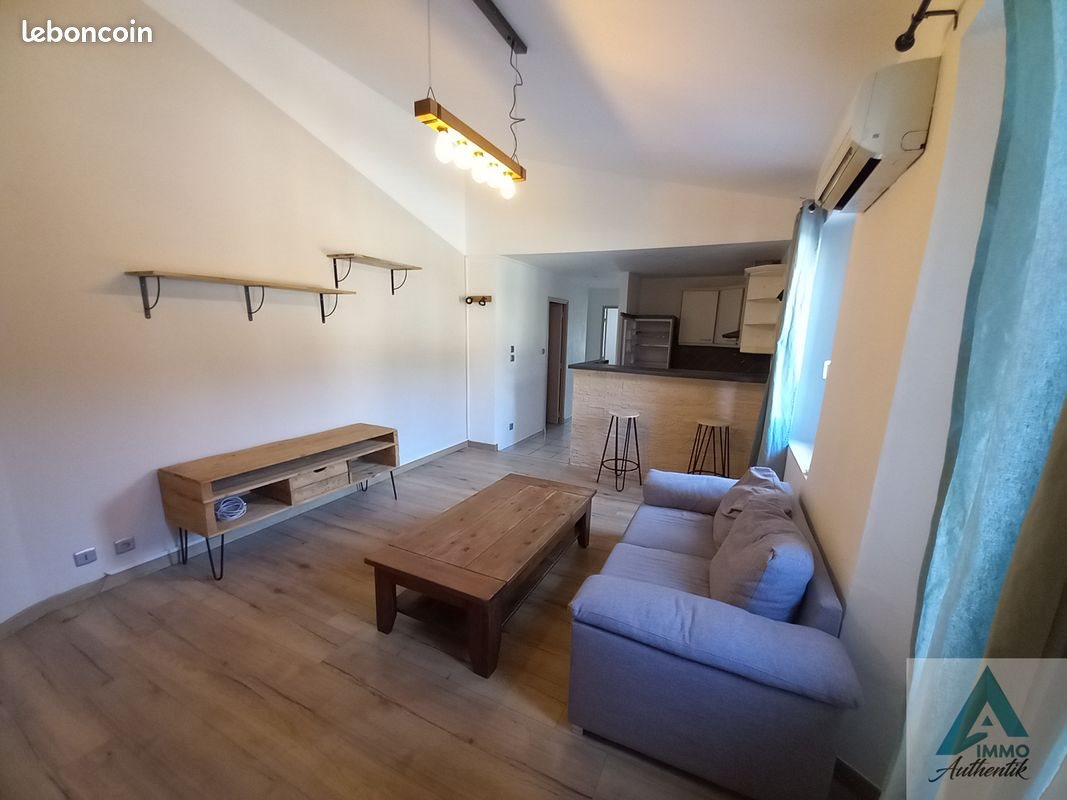 Appartement à louer, 48m², La Penne-sur-Huveaune