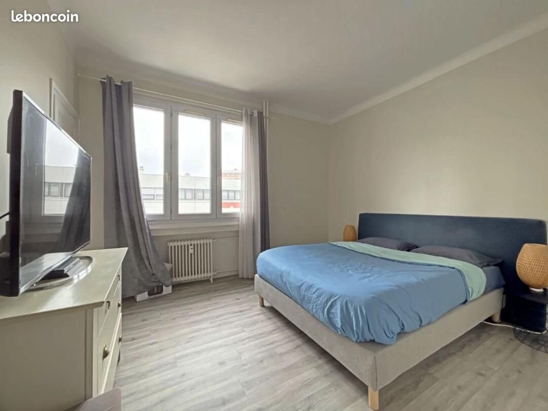Appartement à vendre, 65m², Saint-Etienne