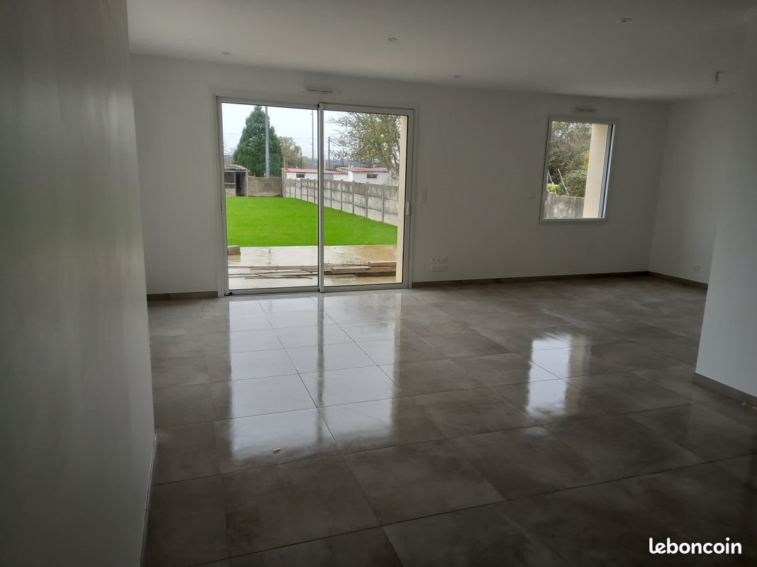 Maison à louer, 132m², Lamballe