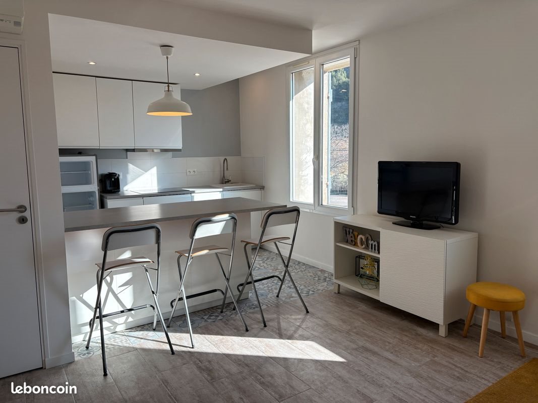 Appartement à louer, 40m², Toulon