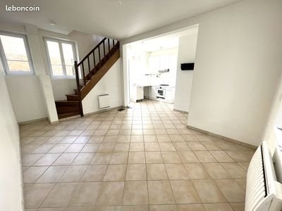 Maison à louer, 82m², Margny-lès-Compiègne