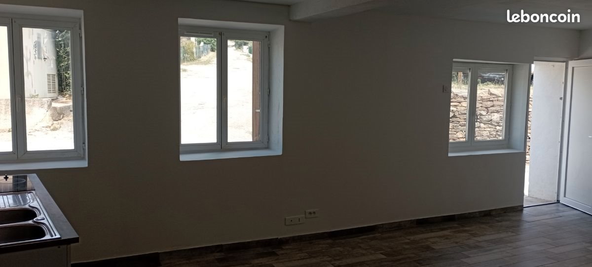 Appartement à louer, 28m², Saint-Privat