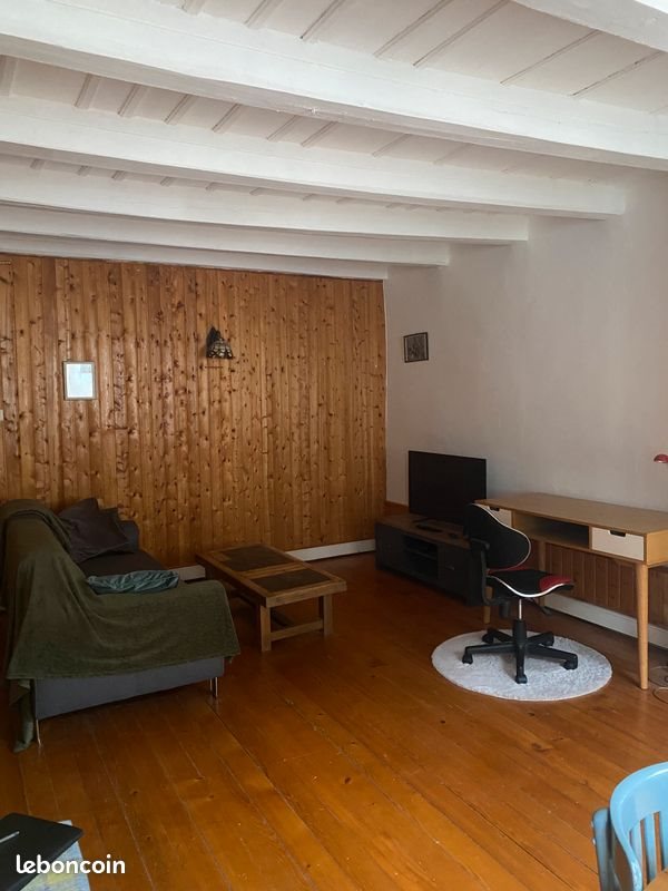 Appartement à louer, 47m², Saint-Claude