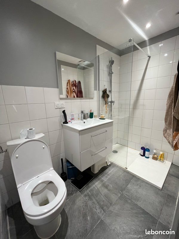 Maison à louer, 65m², Aniane