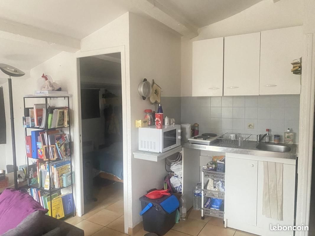 Appartement à louer, 22m², Nîmes