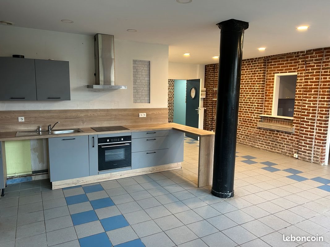 Appartement à louer, 83m², Halluin