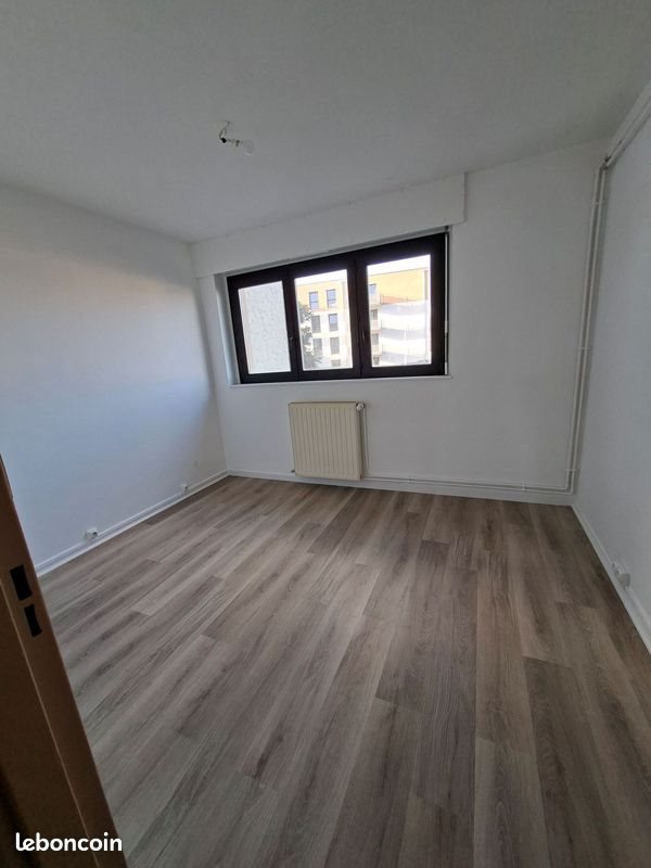 Appartement à louer, 76m², Maidières