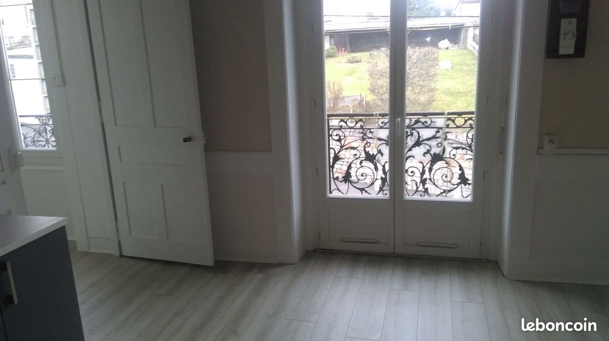 Appartement à louer, 46m², Saint-Genest-Lerpt