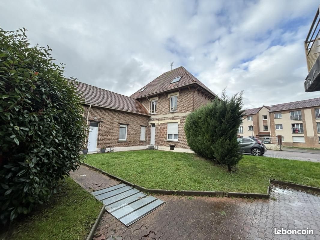 Appartement à vendre, 660m², Méricourt
