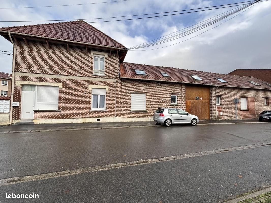 Appartement à vendre, 660m², Méricourt
