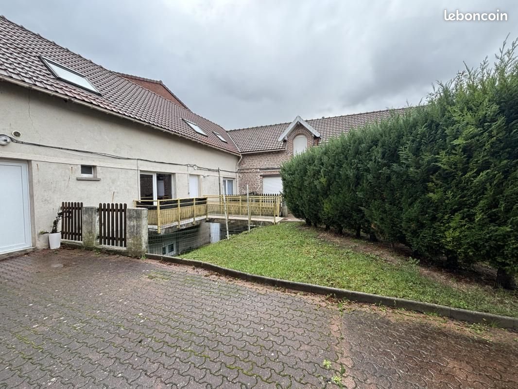 Appartement à vendre, 660m², Méricourt