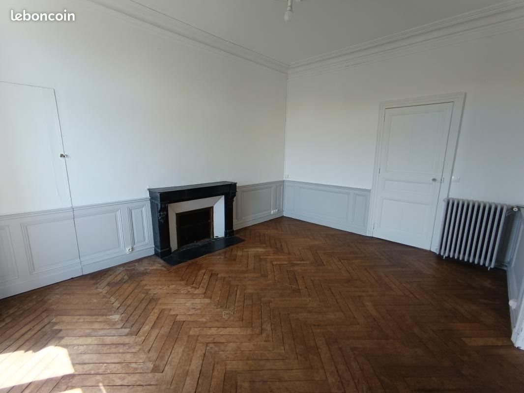 Appartement à louer, 215m², Nantes