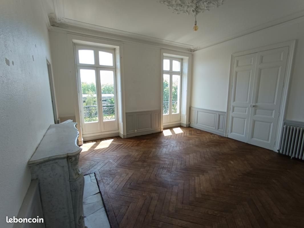 Appartement à louer, 215m², Nantes